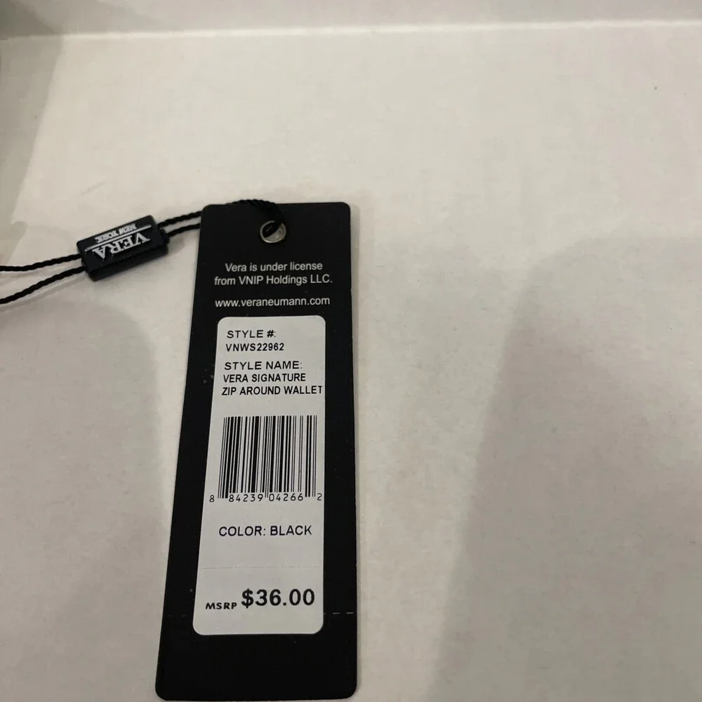 Vera Signature‎ Zip Around Wallet – Black NWT